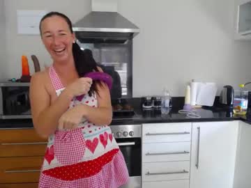 latina cam girl lexyleaf420 image #863160