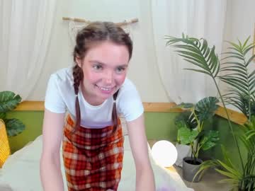 latina cam girl carly_coy image #1917185