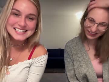 latina cam girl lillybambus image #3648478