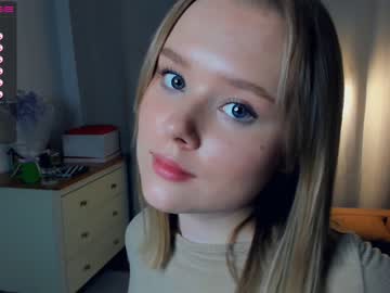 latina cam girl sun_shiiine image #2785693