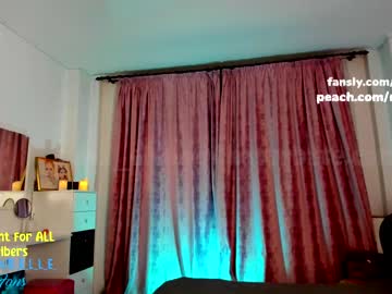 latina cam girl miss_elena image #290228