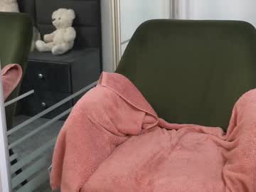 latina cam girl erikabee image #2872862
