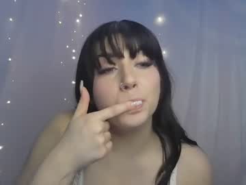 latina cam girl itsimogen image #4277286