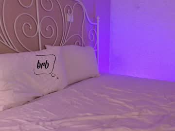 latina cam girl smiling_princess image #1753125