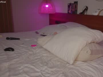 latina cam girl emilia98xxx image #3771940