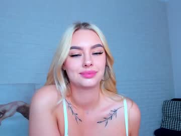latina cam girl 8a8y_nura image #1207150