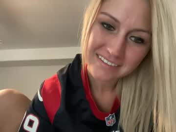 latina cam girl smexxii93 image #3385502