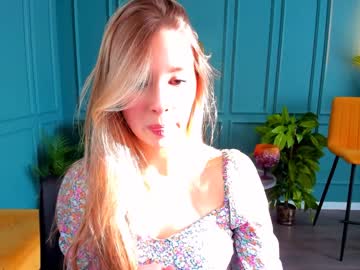 latina cam girl milablush image #2831986