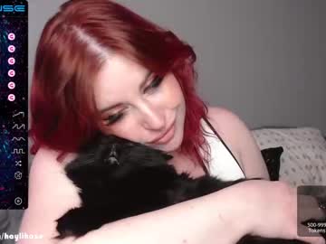 latina cam girl haylihaze image #2515985