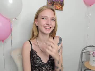 latina cam girl nobarbie image #3409304
