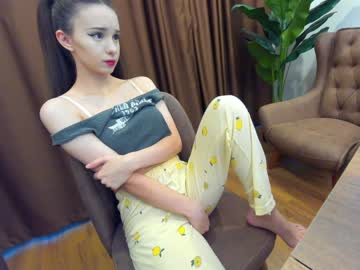 latina cam girl ehotlovea image #2690441