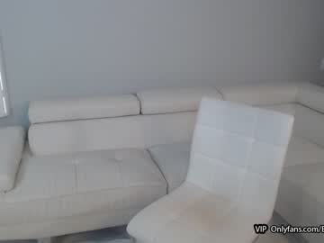 latina cam girl blonde_riderxxx image #2361138