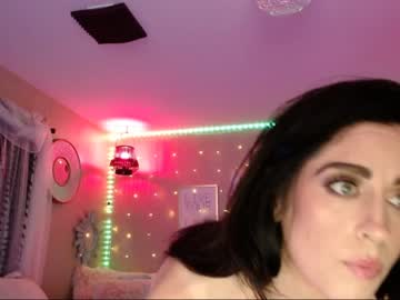 latina cam girl milf_lacey image #3068003