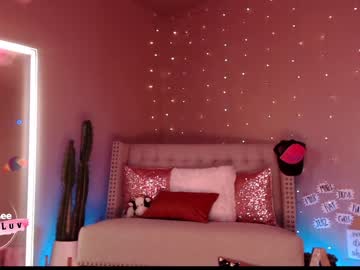latina cam girl aubrilee image #2319492