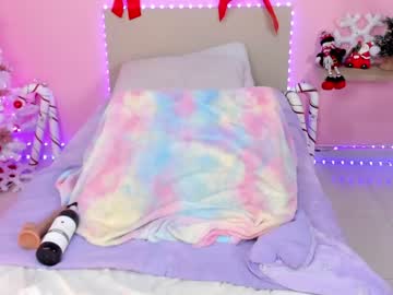 latina cam girl little_effy18 image #2181395