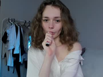 latina cam girl mxxnsxsul image #1457103