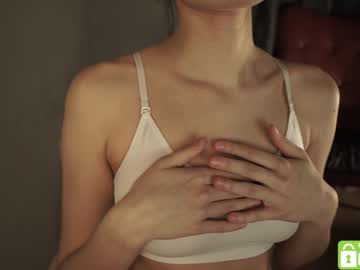 latina cam girl tessarosse_ image #2864131