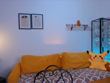 latina cam girl amour_touch image #2051032