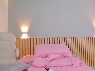 latina cam girl little_effy18 image #4195731