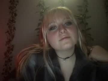 latina cam girl wallabyxxx image #2135120