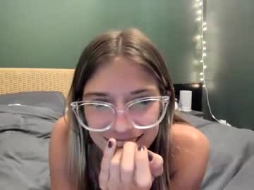 latina cam girl oliviahansleyy image #4626053