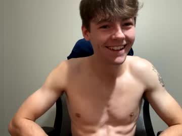 latina cam man brownhairthorfinn image #3690387