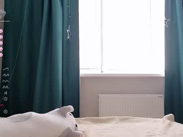 latina cam girl small_blondee image #3436791