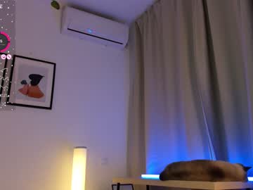 latina cam girl hell_lo image #4540216
