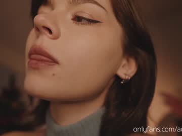 latina cam girl auddicted image #469965