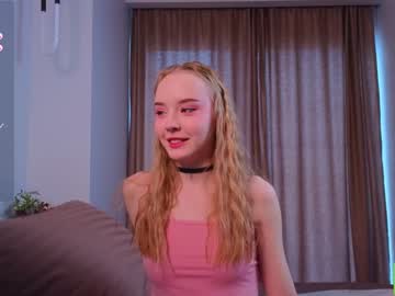 latina cam girl lissa_meooow image #4546323