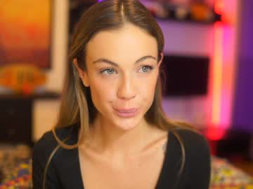 latina cam girl melodymate image #658435