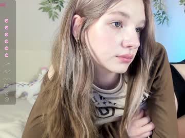 latina cam girl shycinderella image #4392280