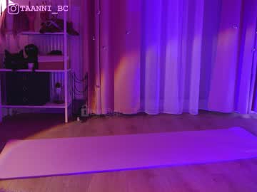 latina cam girl taanni_bc image #3626338