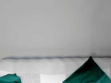 latina cam girl aria_diaz image #2922502