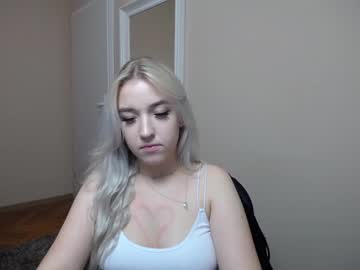 latina cam girl silvia_leigh image #44732