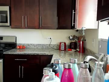 latina cam girl ellynaomi image #3193445