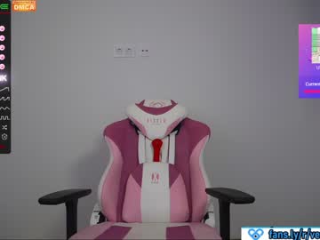 latina cam girl veronikavonk image #2362020