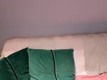 latina cam girl aria_diaz image #2698304