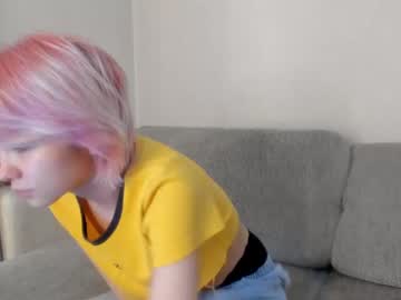 latina cam girl karinalin18 image #2435168