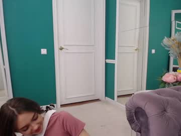 latina cam girl adelewilson__ image #255245