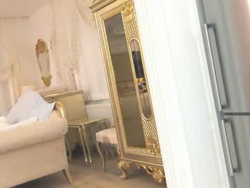 latina cam girl ehotlovea image #2089584