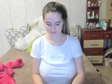 latina cam girl emmika_ image #1770608