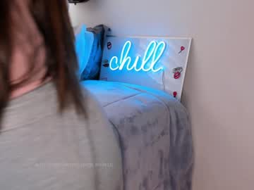 latina cam girl isabelhills image #1133224