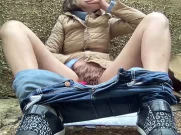 latina cam girl eatmypie69 image #1285602
