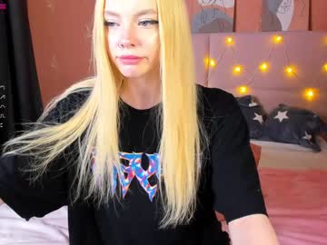 latina cam girl barbins image #1385974