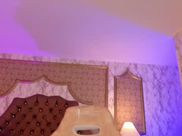 latina cam girl lilithhfoster image #4412199