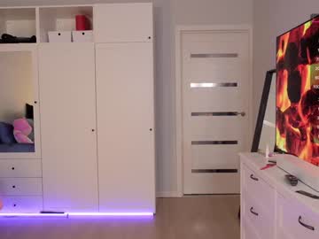 latina cam girl _blackbee_ image #459143