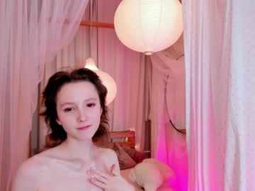 latina cam girl hailiemills image #2033449