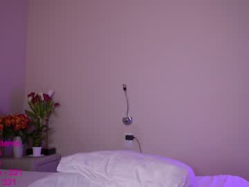 latina cam girl lindamei image #870233