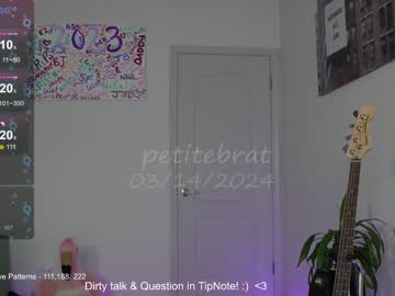 latina cam girl petitebrat image #4359908